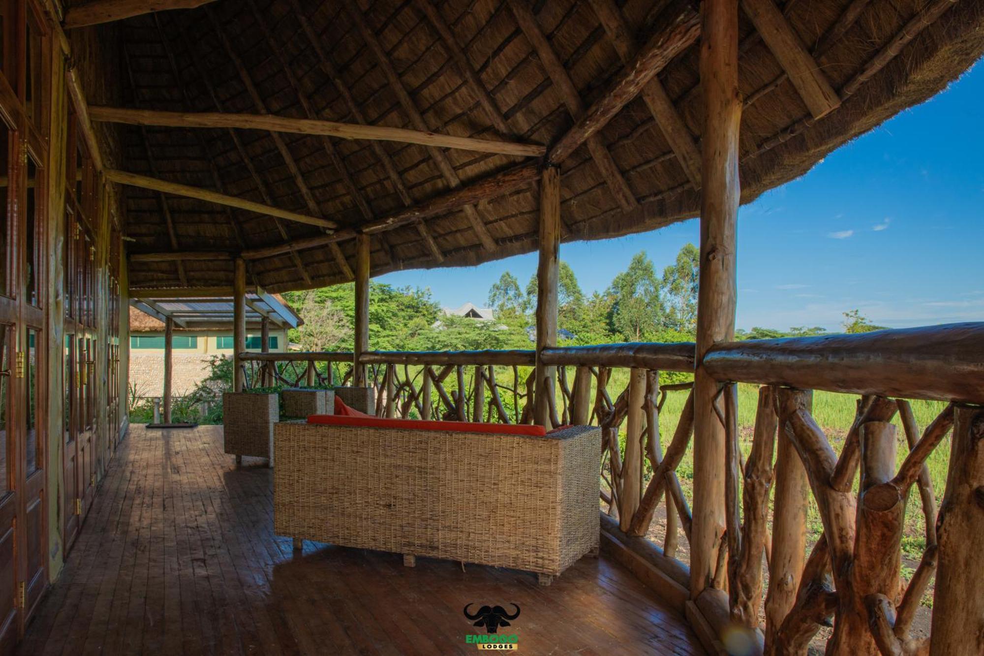Embogo Safari Lodges Katoke エクステリア 写真
