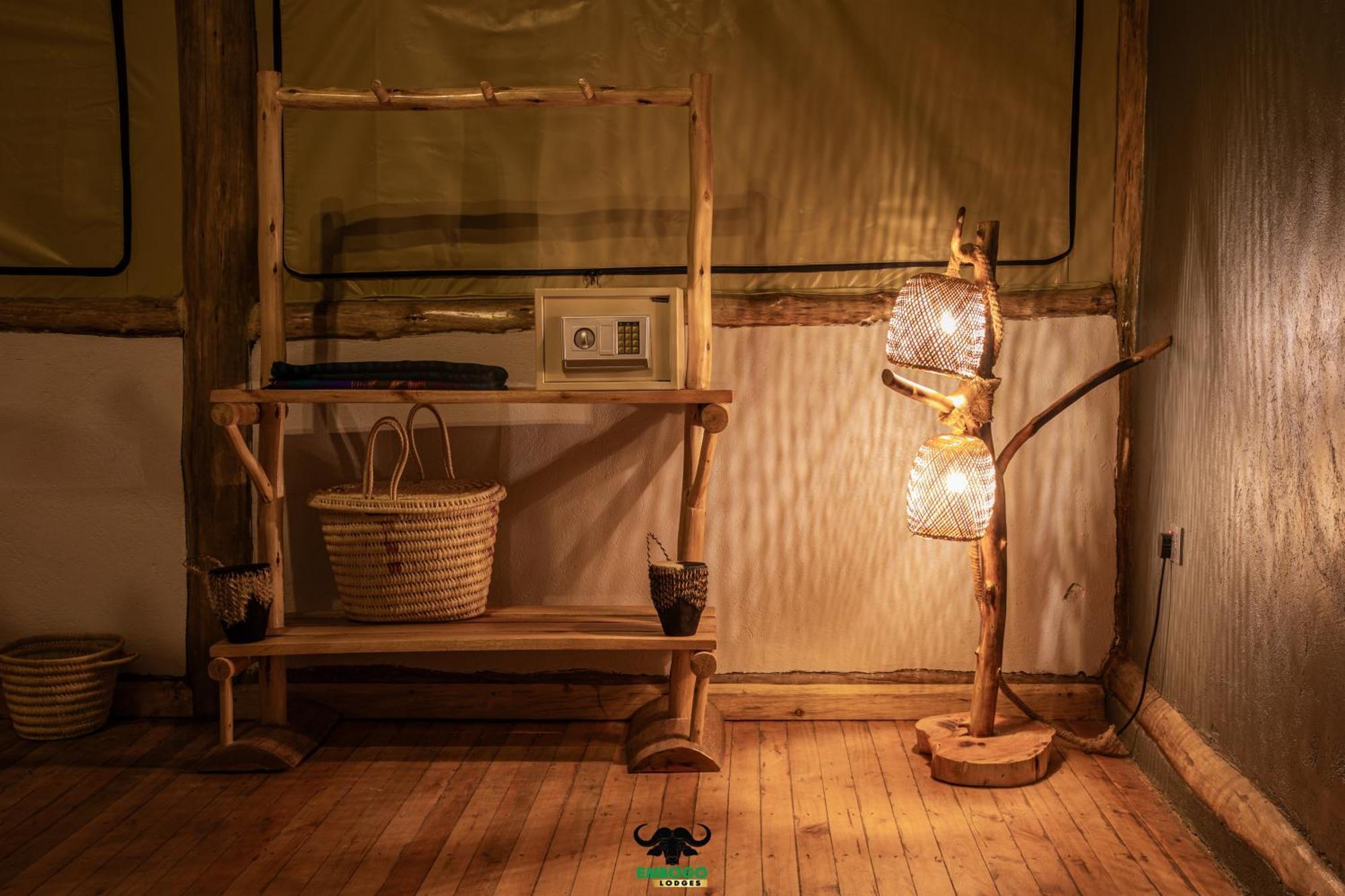 Embogo Safari Lodges Katoke エクステリア 写真