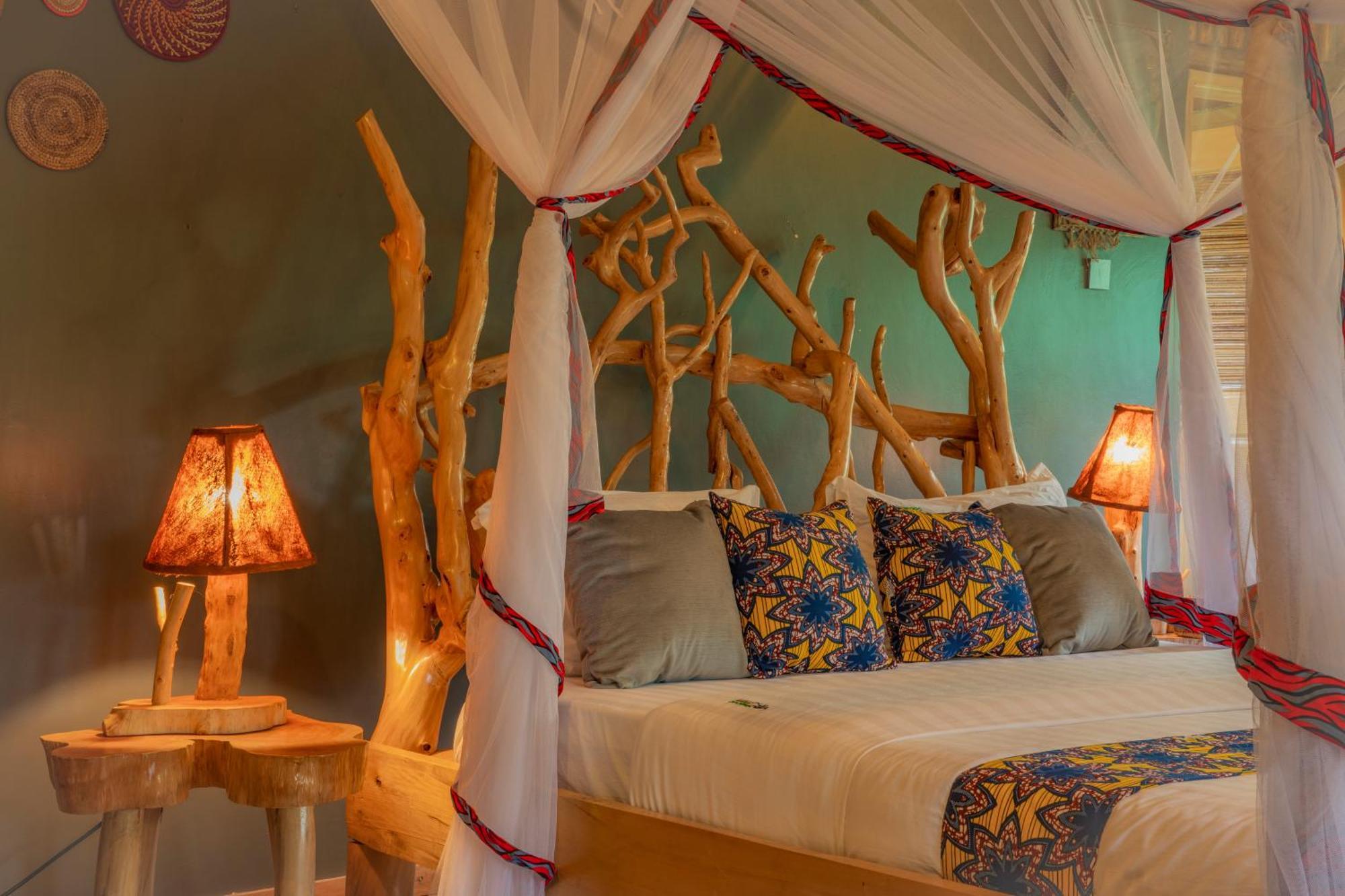 Embogo Safari Lodges Katoke エクステリア 写真